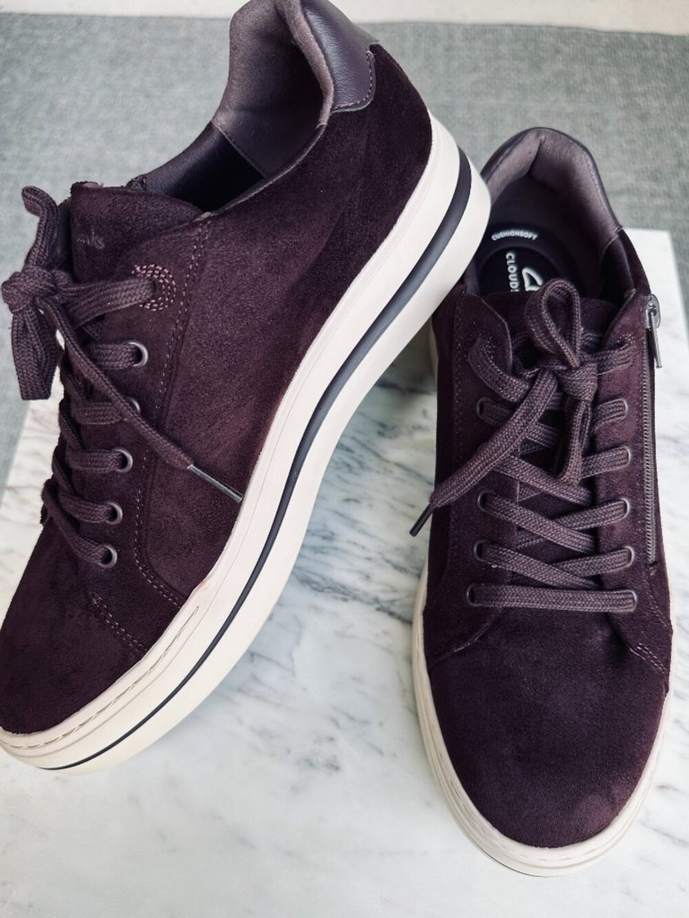 Clarks Audreigh Sky Plum Suede Like Cloudsteppers Sneakers Women's Size 12 EU 44